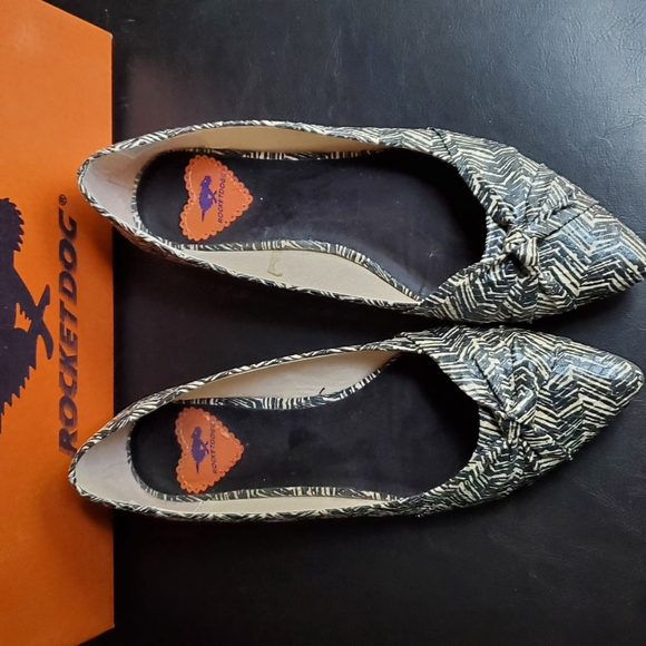 Rocket Dog Flats - Picture 2 of 4